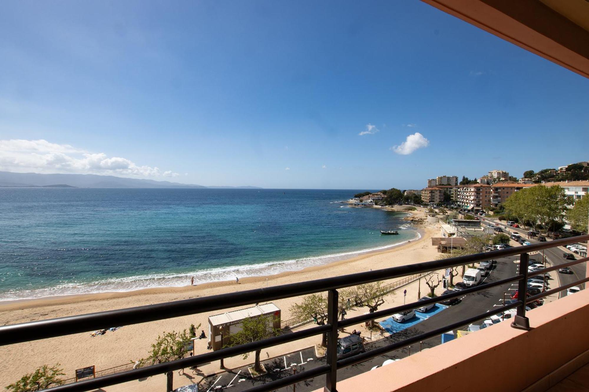 Gozzi Apartment Ajaccio  Ngoại thất bức ảnh