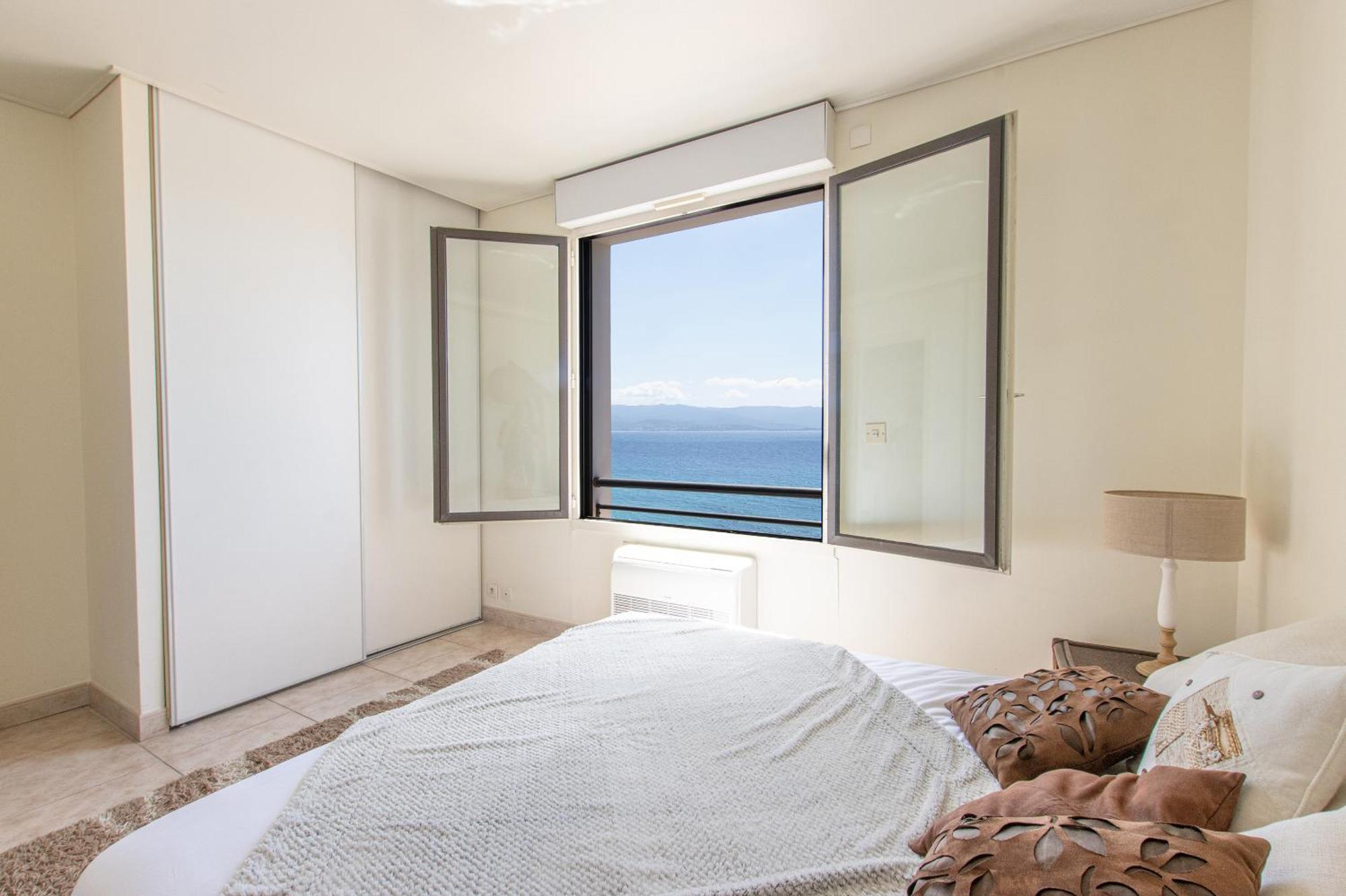 Gozzi Apartment Ajaccio  Ngoại thất bức ảnh